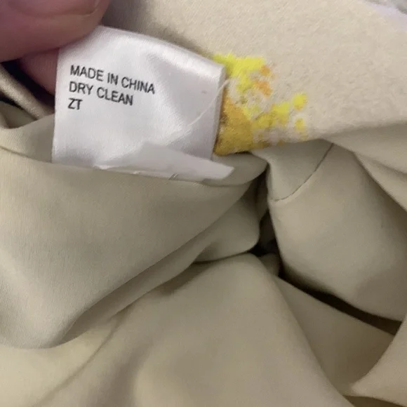 Antonio Melani Rouched Floral Clementine Top- NWT - Picture 16 of 16